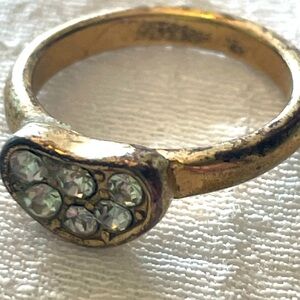 SALE Vintage golden round clear rhinestone heart ring